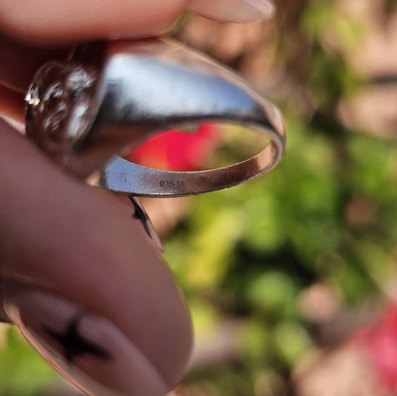 Mother and Child Signet Heart Ring - Picture 2 of 5